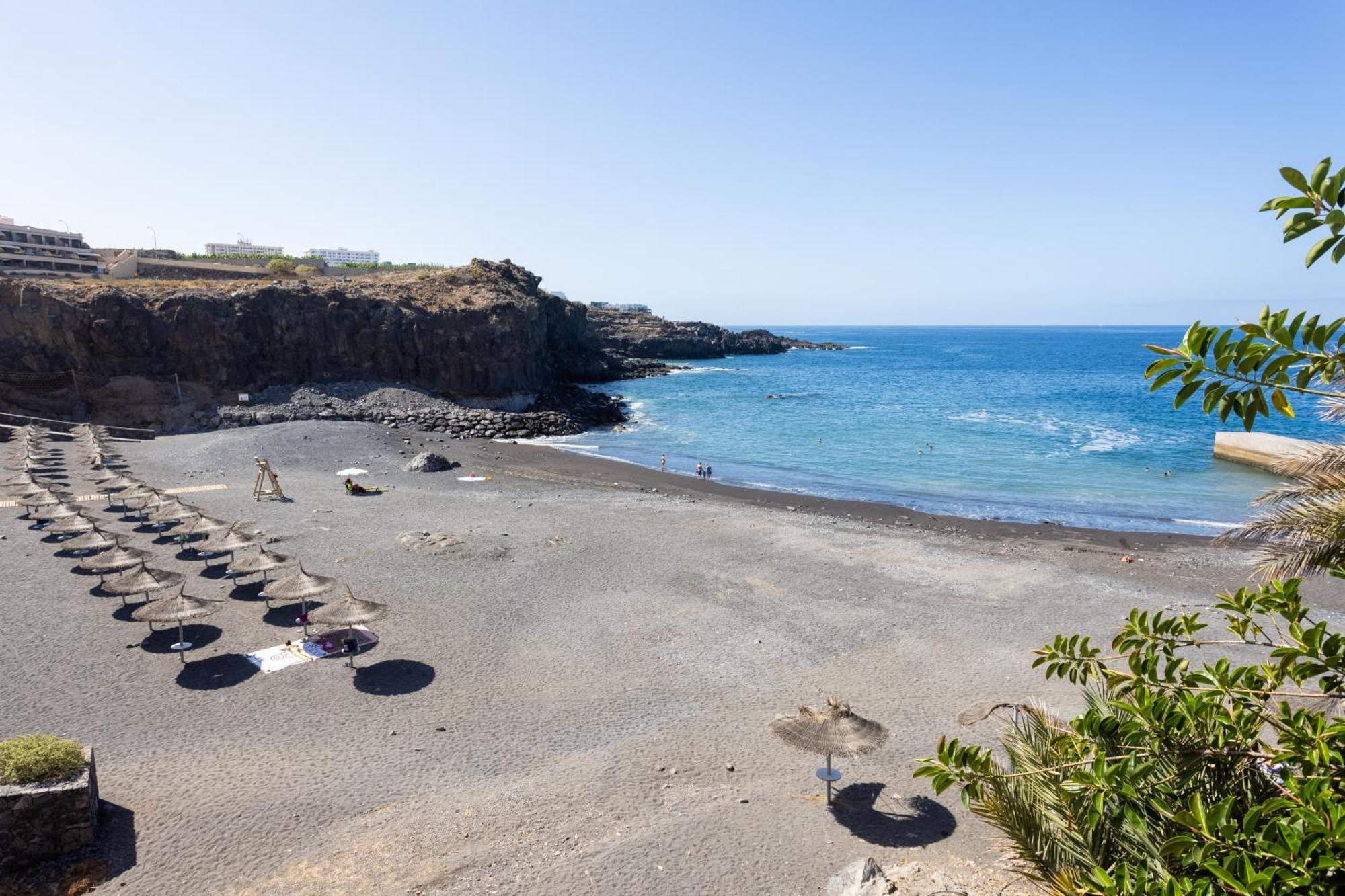 Acogedor Con Vistas Al Mar En Apartament